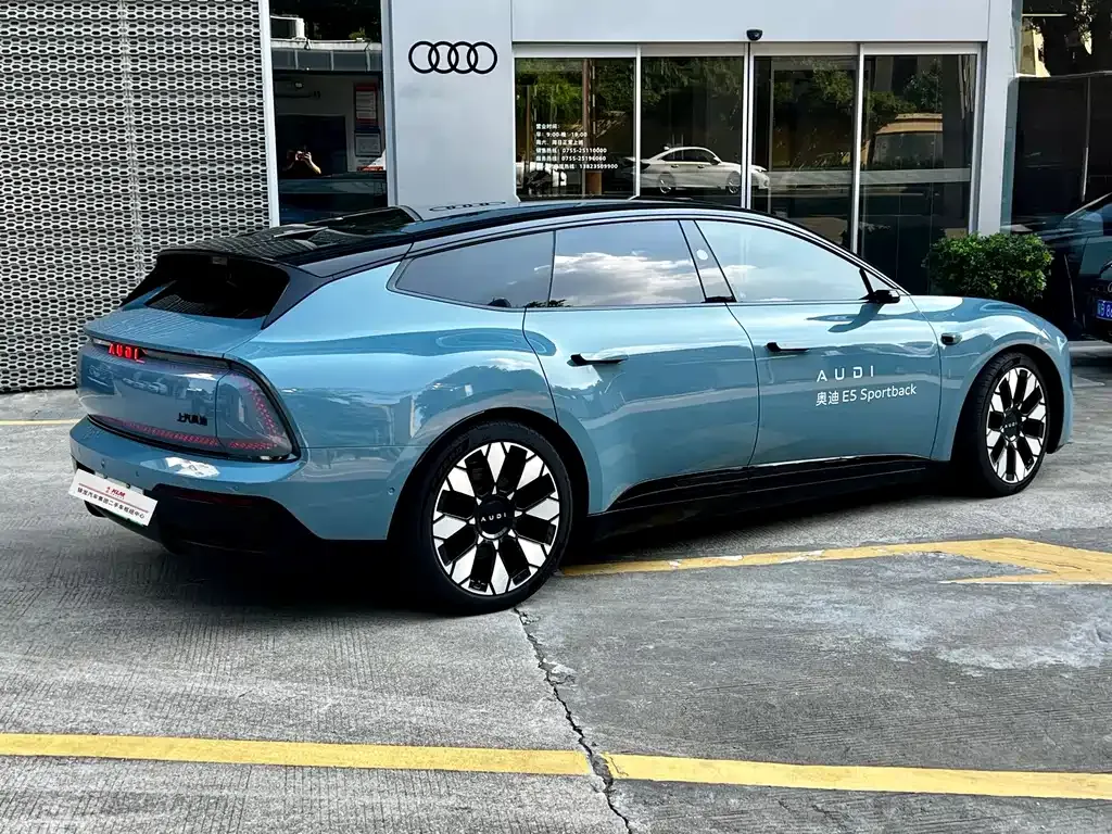 Audi E5 Sportback — фото 9