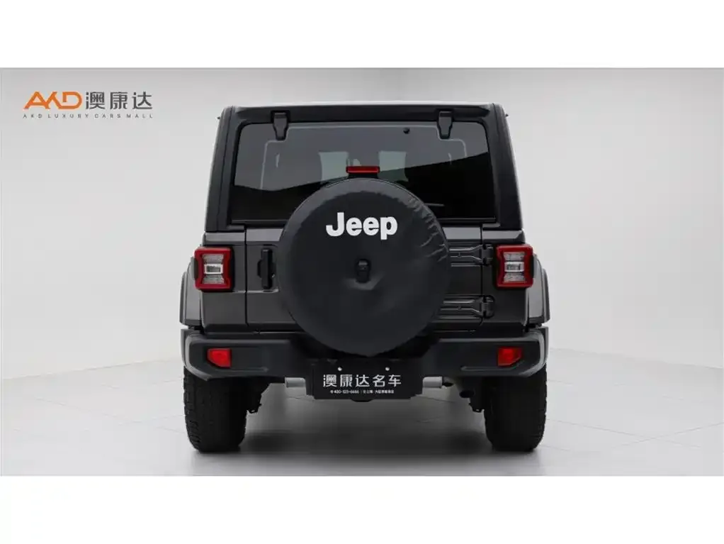 Jeep Wrangler — фото 6