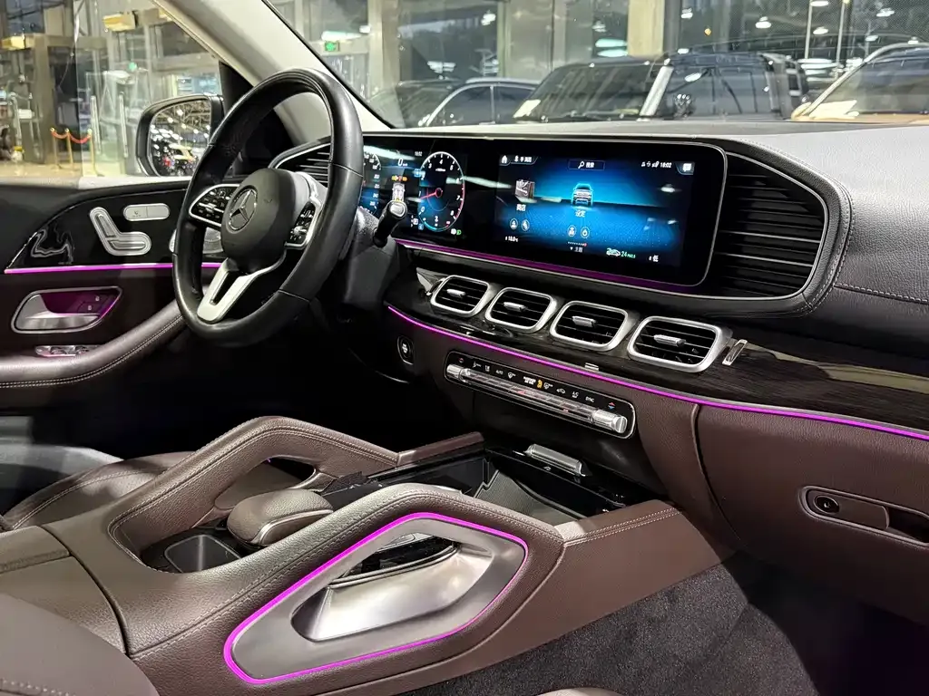 Mercedes-Benz GLE (Import) — фото 10