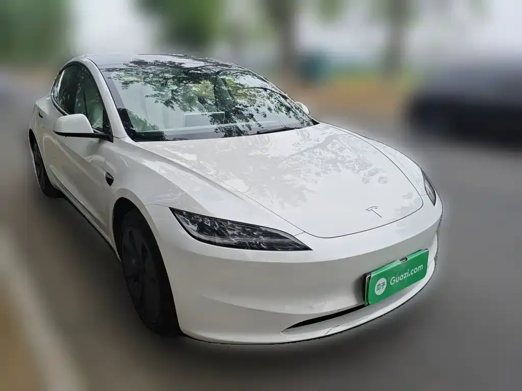 Tesla Model 3 — фото 2