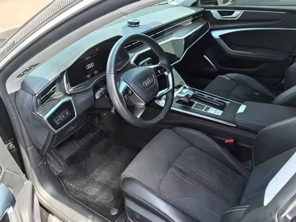 Audi A7L — фото 4