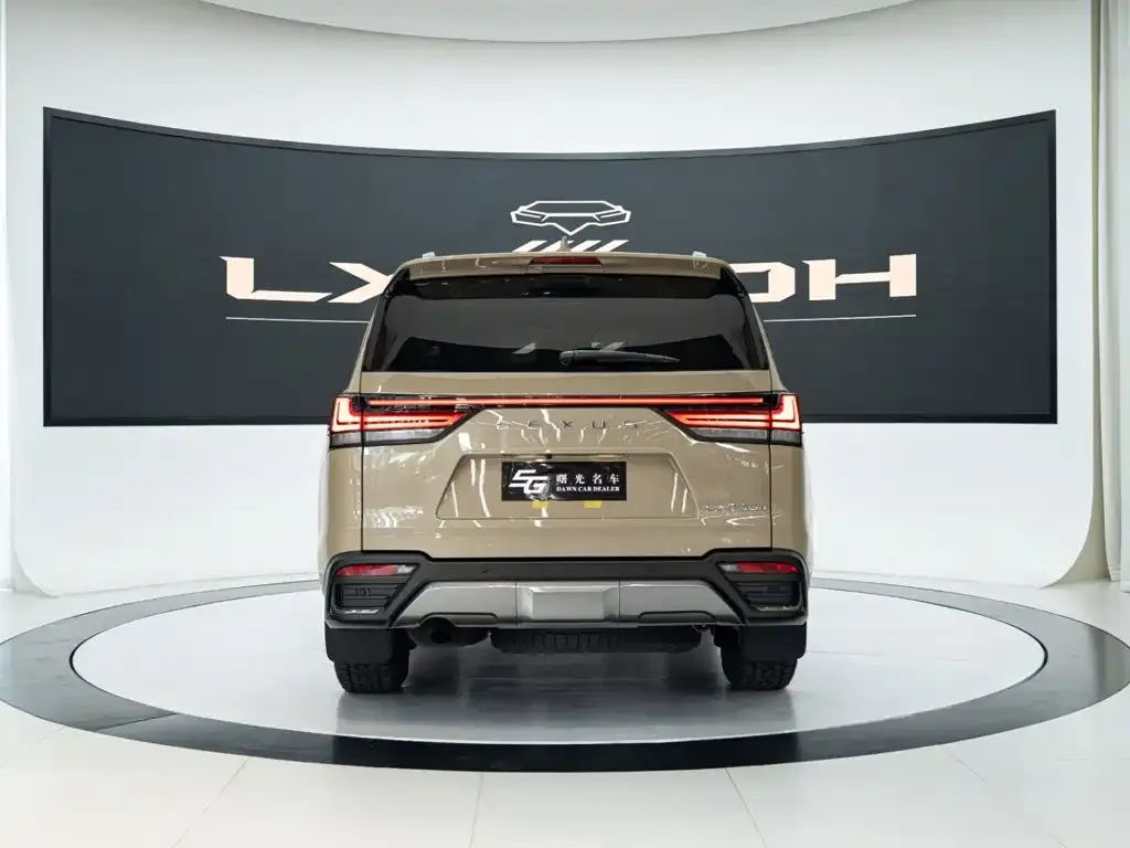 Lexus LX — фото 3