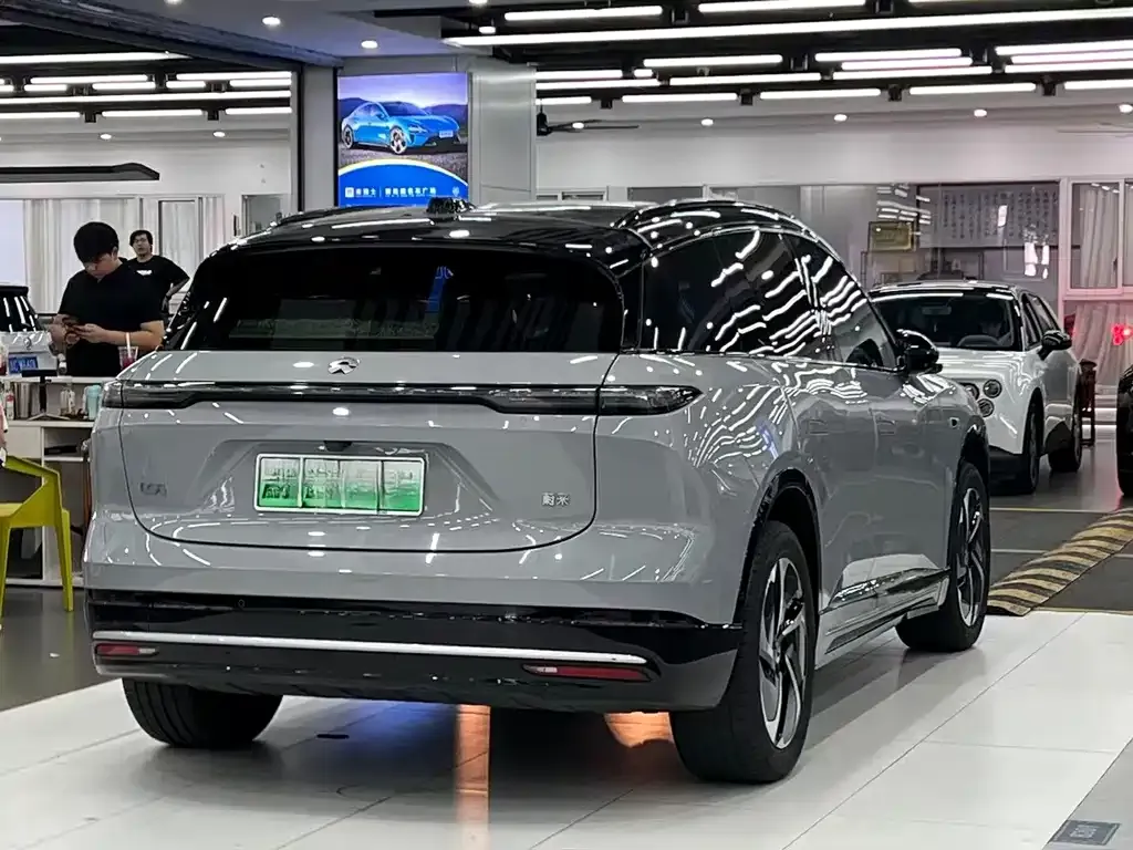 NIO ES6 — фото 4
