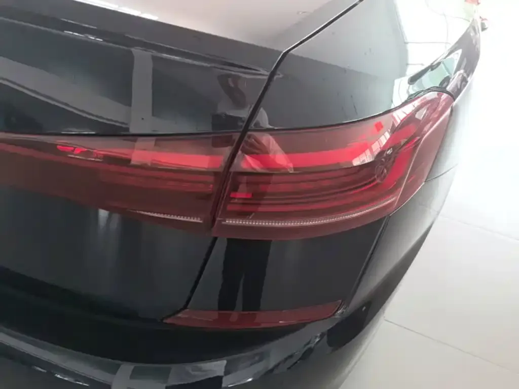 Volkswagen Passat — фото 4