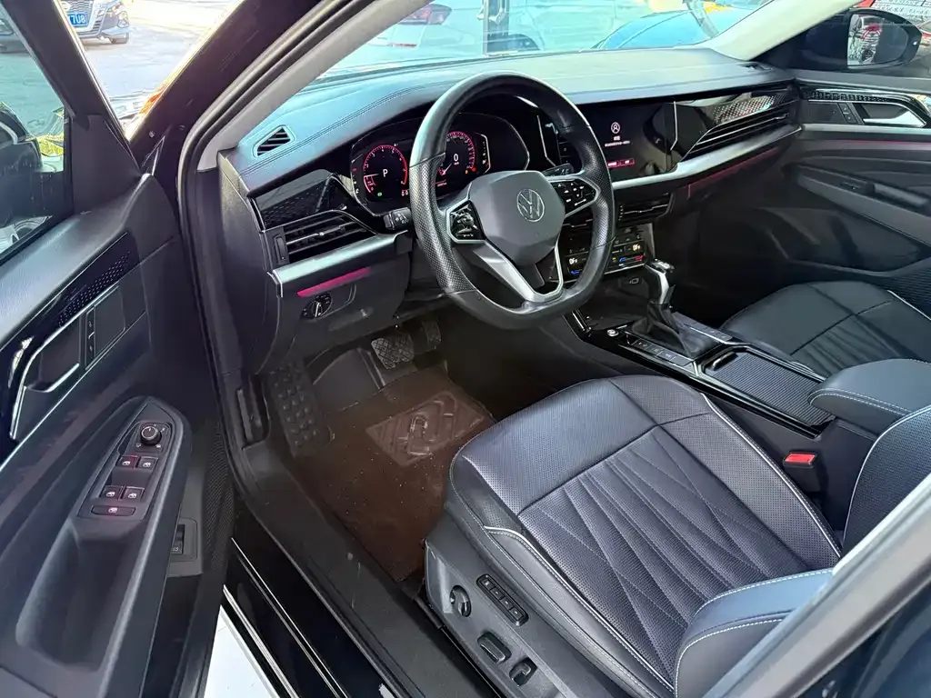 Volkswagen Passat — фото 7