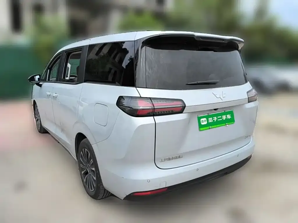 Wuling Xingguang 730 New Energy — фото 8