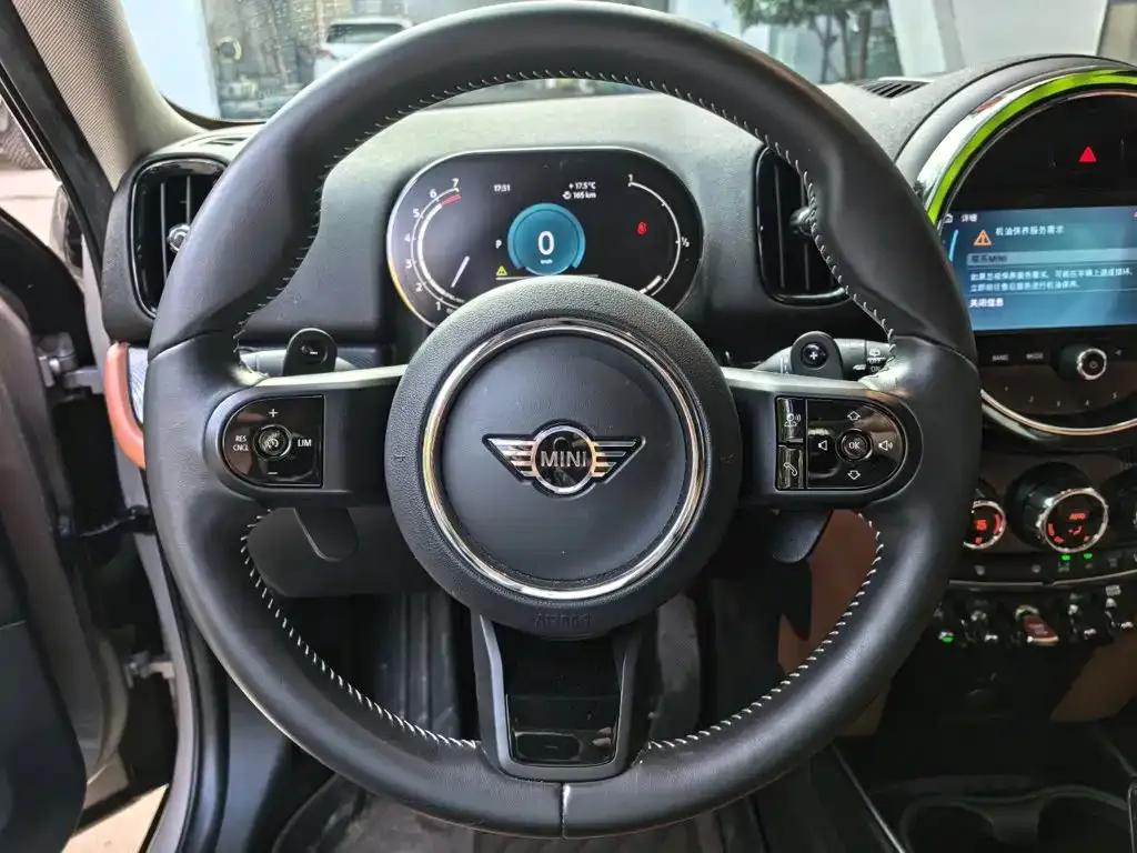 MINI Countryman — фото 10