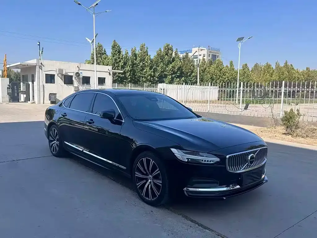 Volvo S90 — фото 9