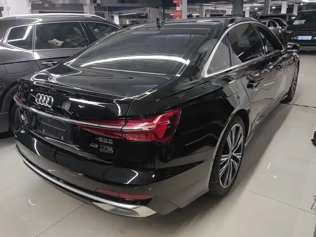 Audi A6L — фото 3