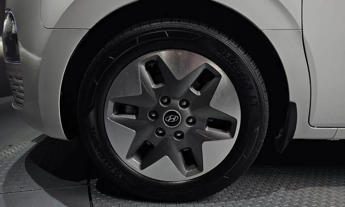 Hyundai Staria — фото 9
