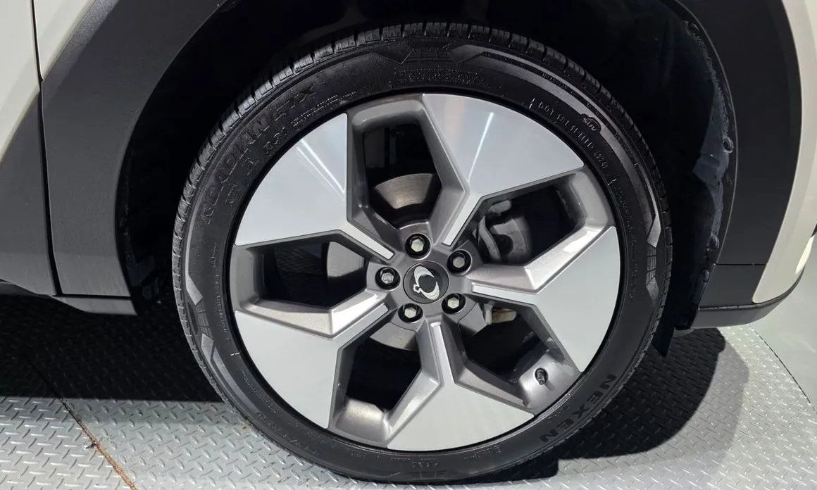 KG Mobility (Ssangyong) Torres — фото 6