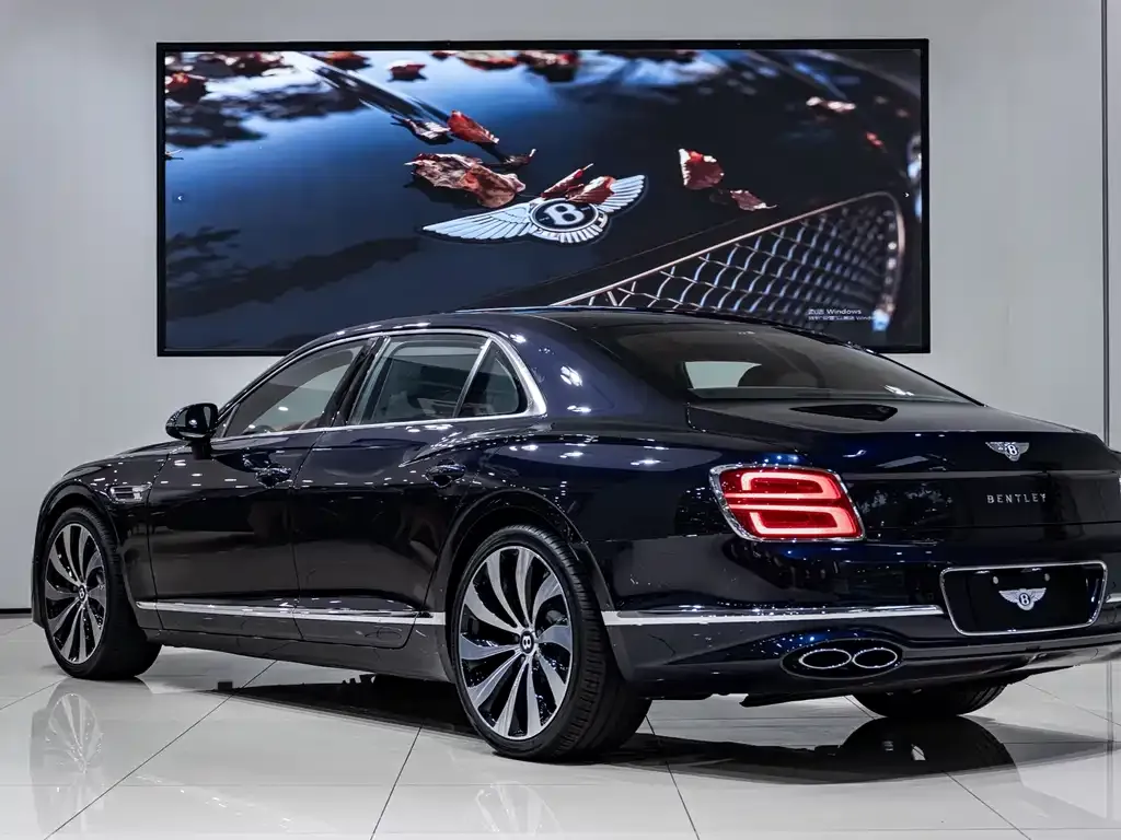 Bentley Flying Spur — фото 8