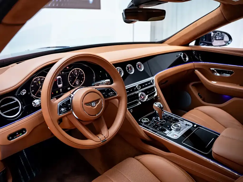 Bentley Flying Spur — фото 4