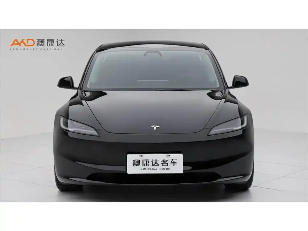 Tesla Model 3 — фото 5