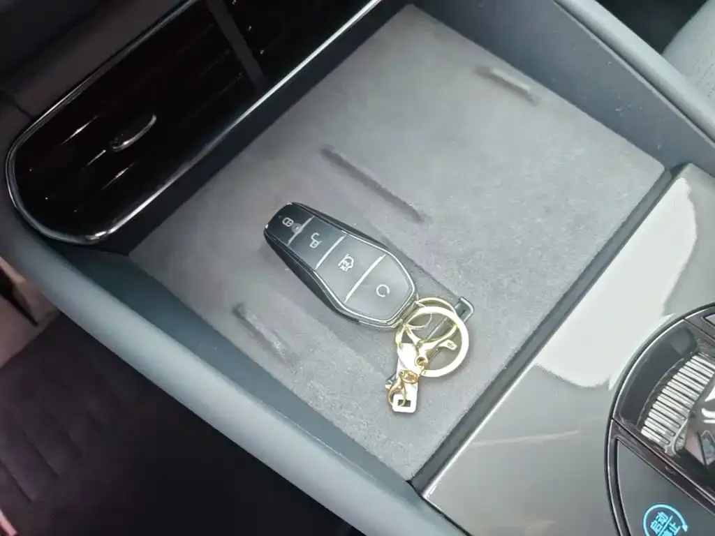 BYD Seal 06GT — фото 2