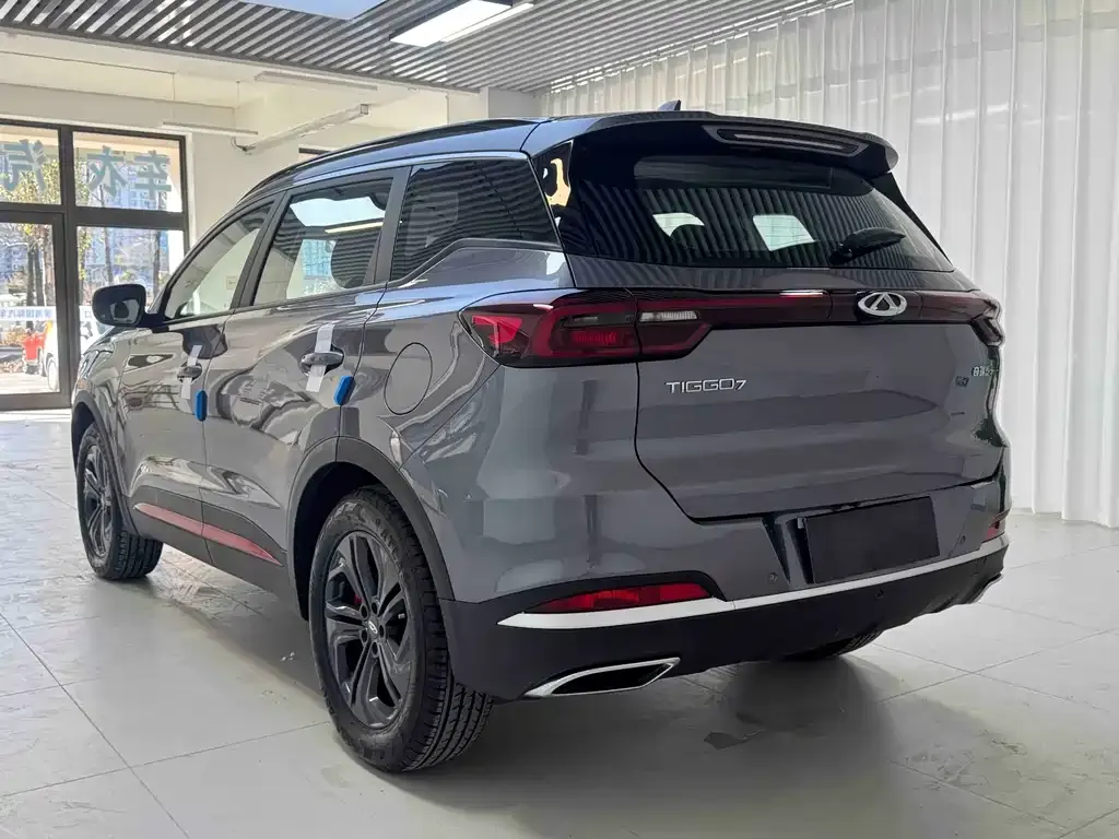 Chery Tiggo 7 — фото 8