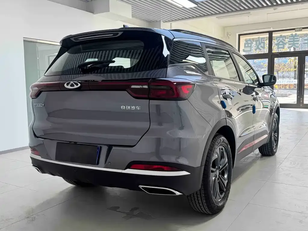 Chery Tiggo 7 — фото 9