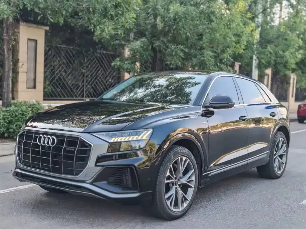 Audi Q8 — фото 2
