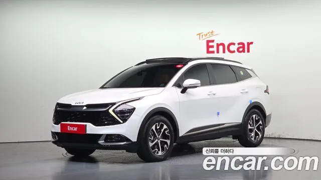 Kia Sportage — фото 1