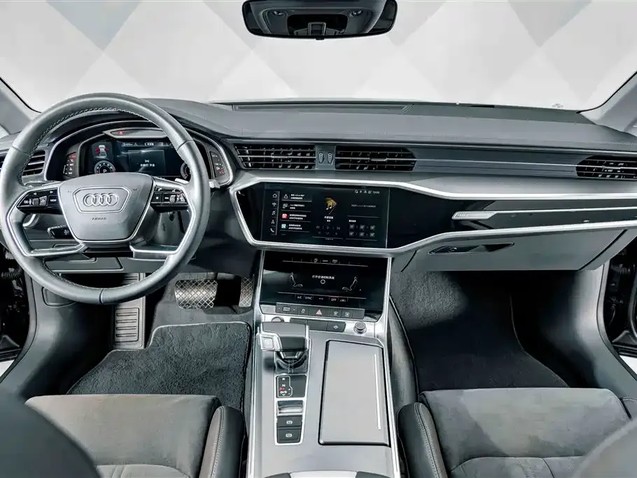 Audi A7L — фото 2