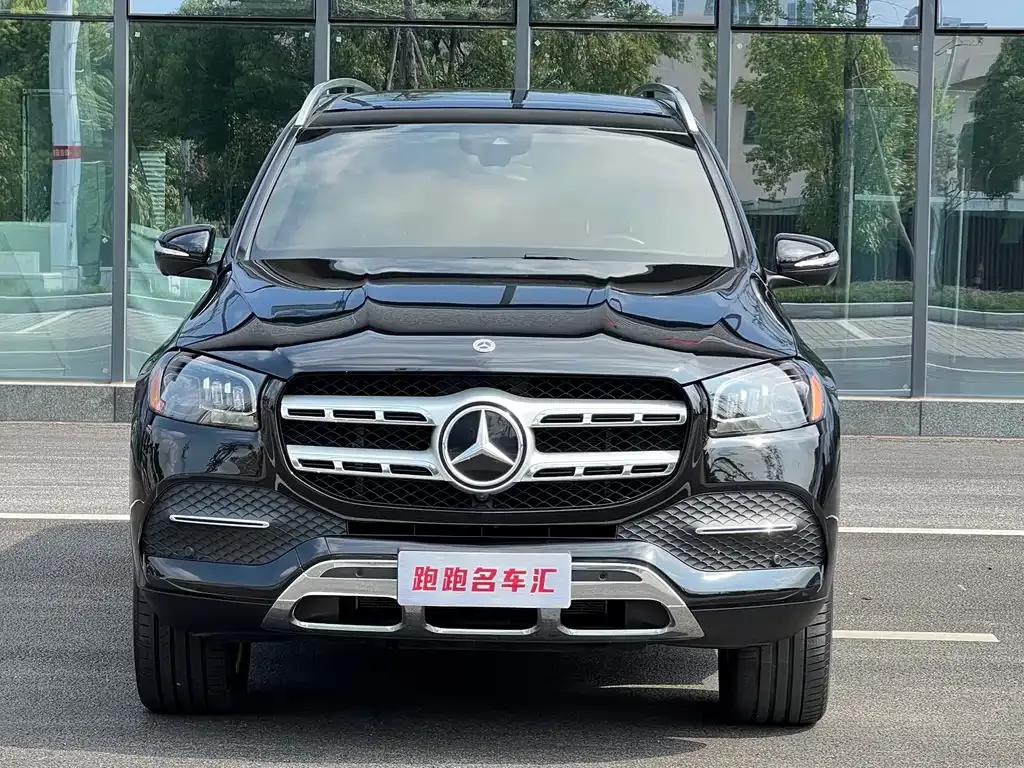 Mercedes-Benz GLS — фото 9