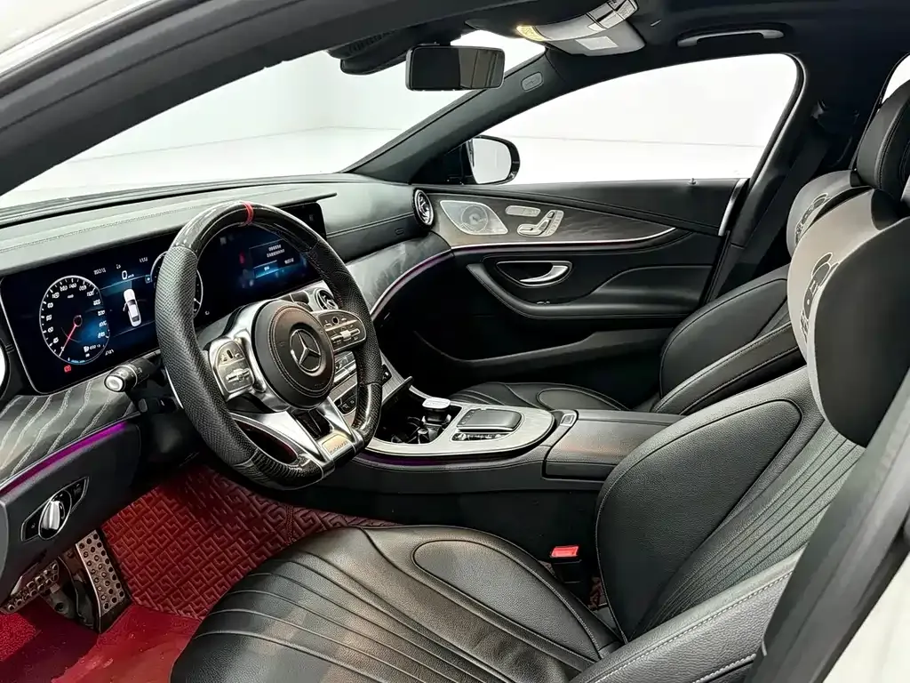 Mercedes-Benz CLS — фото 10