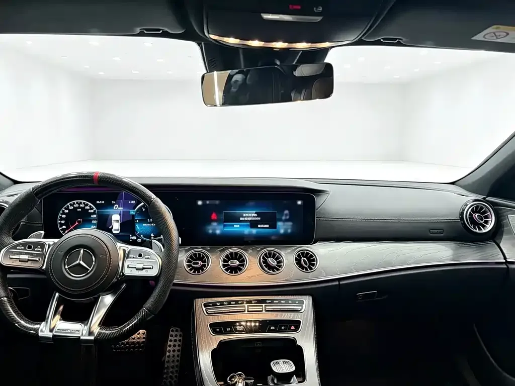 Mercedes-Benz CLS — фото 4