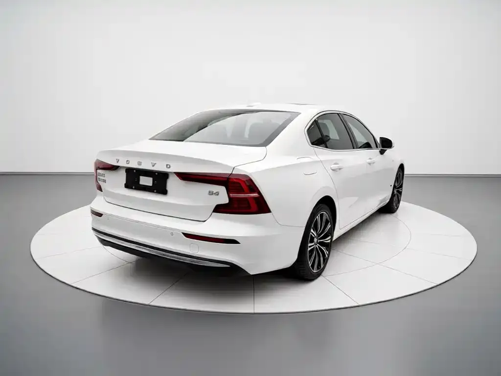 Volvo S60 — фото 2