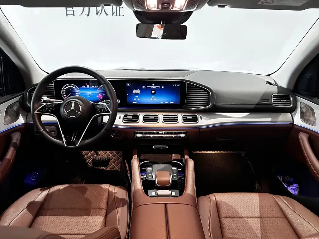 Mercedes-Benz GLS — фото 2
