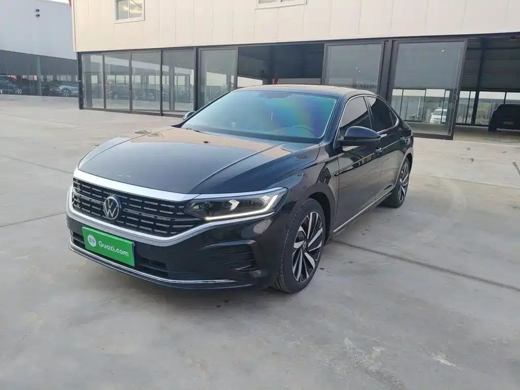 Volkswagen Passat — фото 5