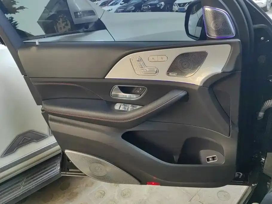 Mercedes-Benz GLE AMG — фото 5