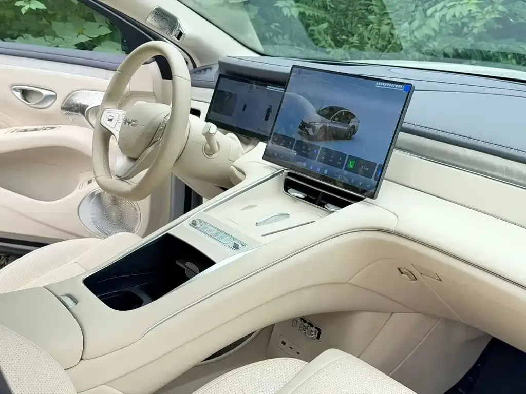 BYD Seal 08 — фото 2