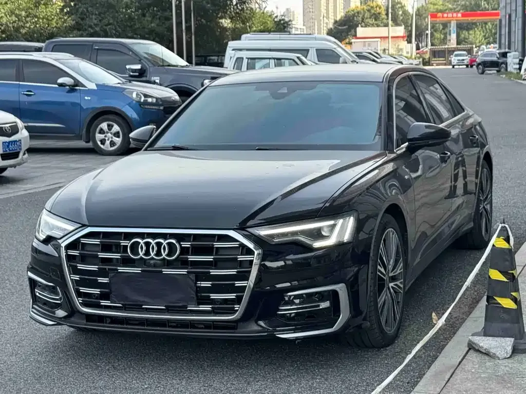 Audi A6L — фото 5
