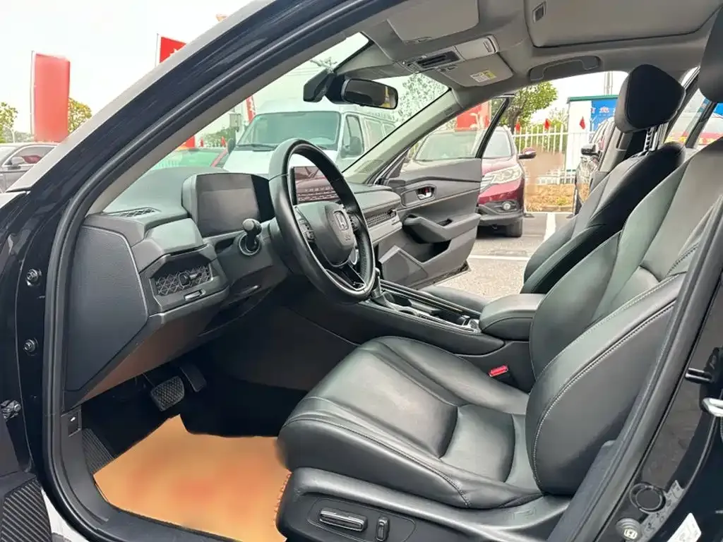 Honda Accord — фото 2