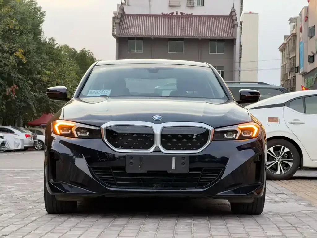BMW i3 — фото 3