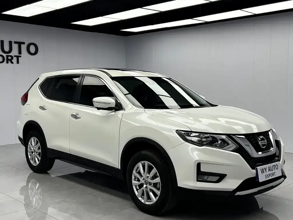 Nissan X-Trail — фото 5