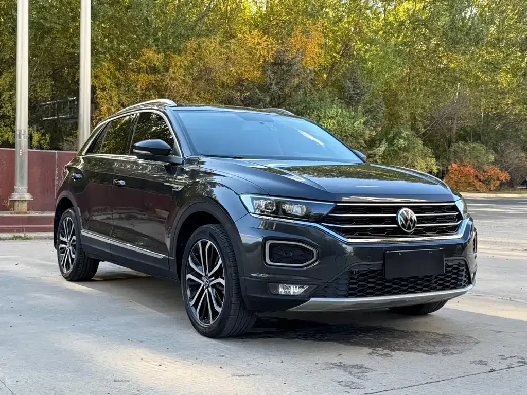 Volkswagen T-Roc — фото 4