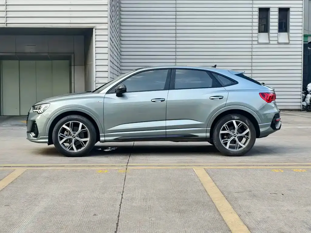 Audi Q3 Sportback — фото 2