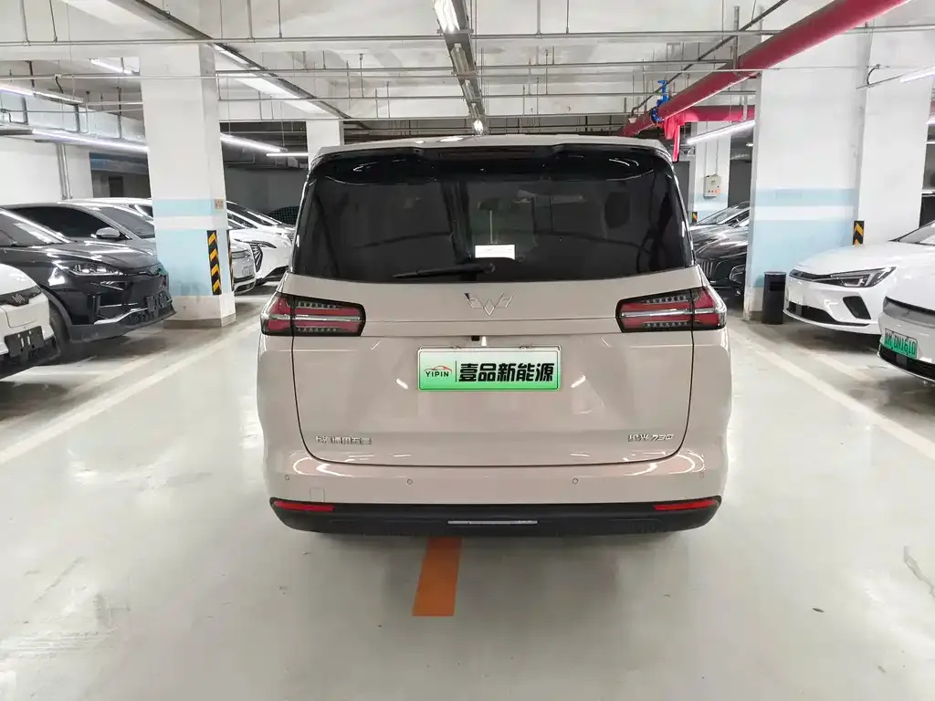 Wuling Xingguang 730 New Energy — фото 4