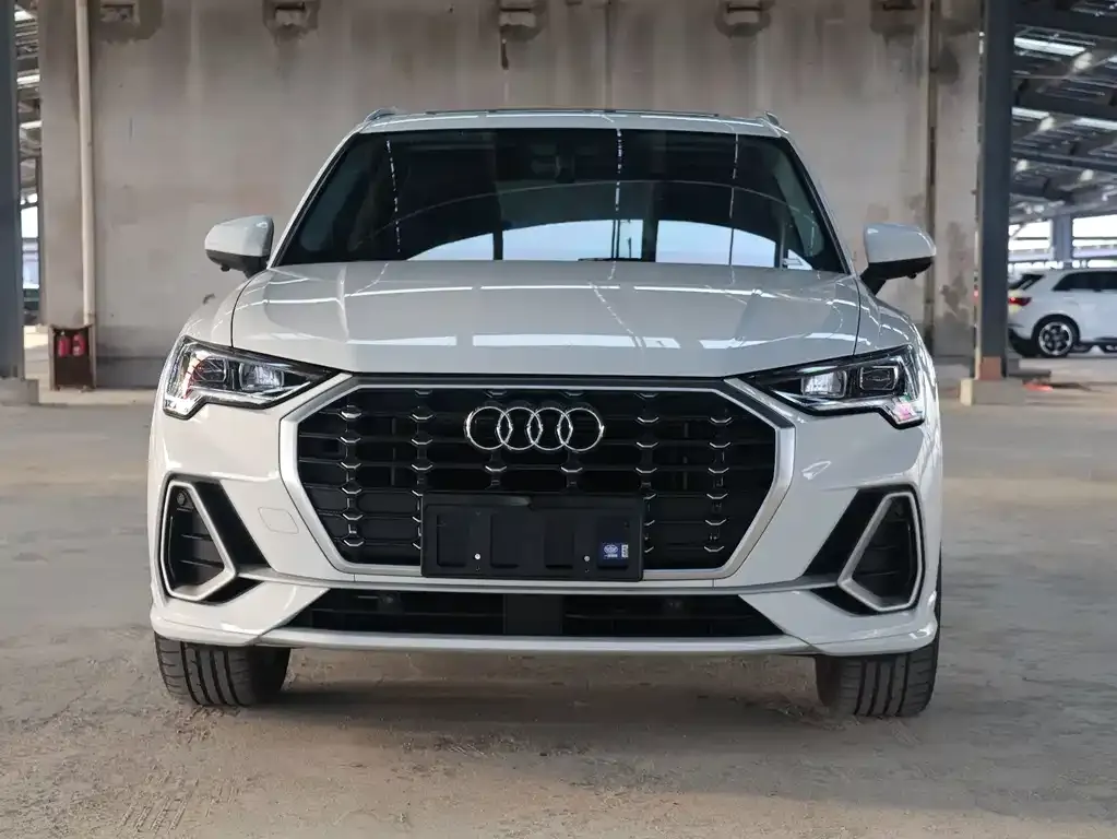 Audi Q3 — фото 7