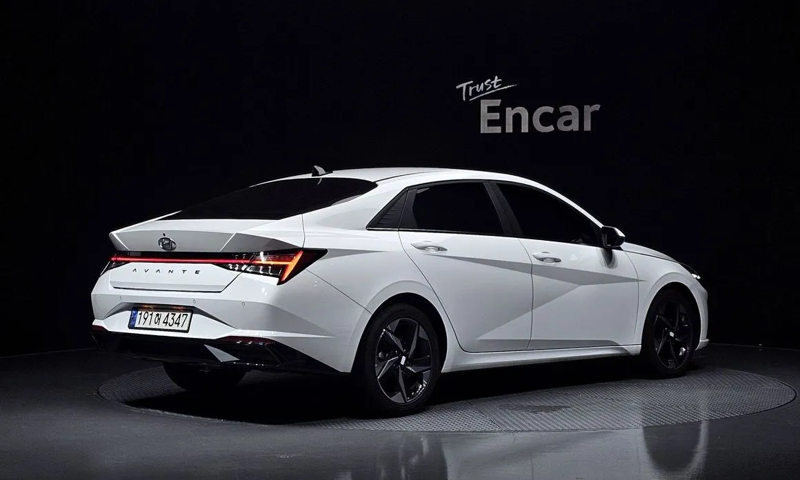 Hyundai AVANTE — фото 6