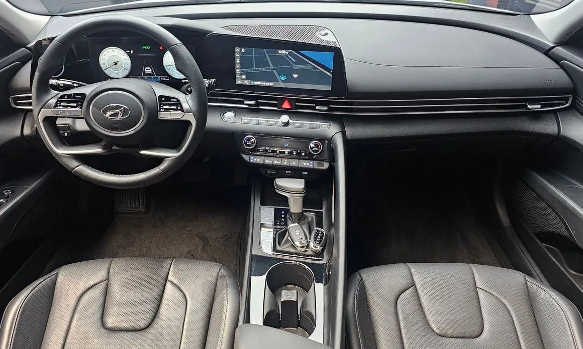 Hyundai AVANTE — фото 9