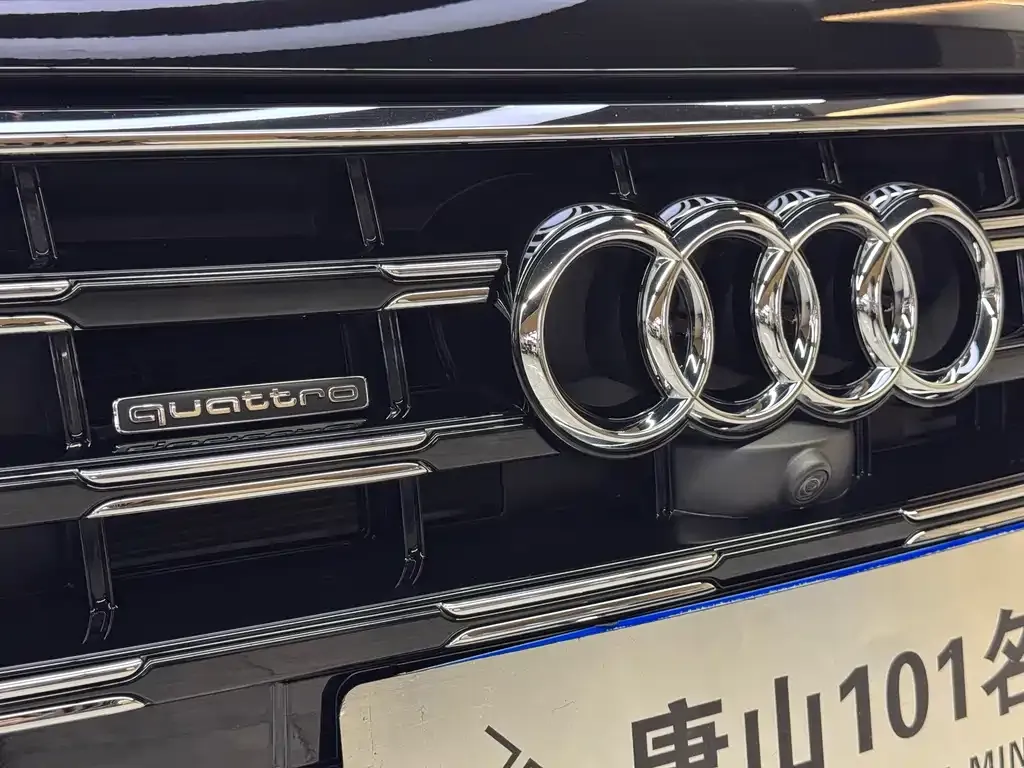 Audi A6L — фото 6
