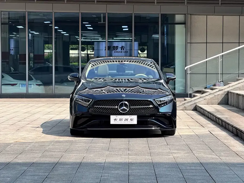 Mercedes-Benz CLS — фото 4