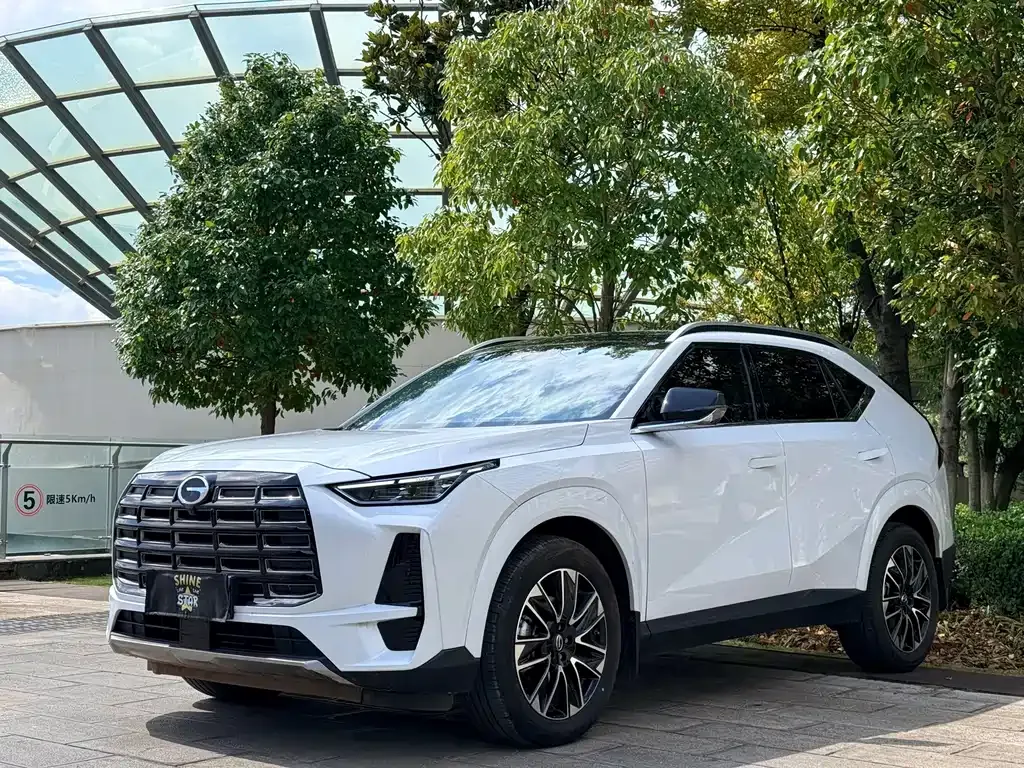 GAC Motor Trumpchi GS4 — фото 1
