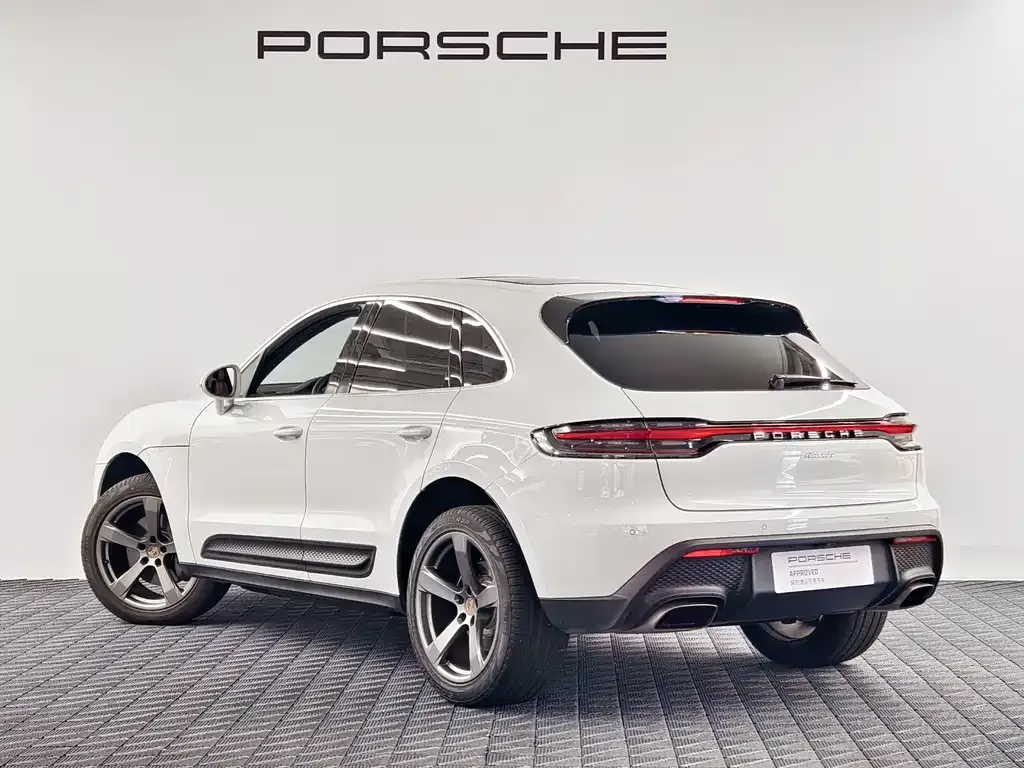 Porsche Macan — фото 7