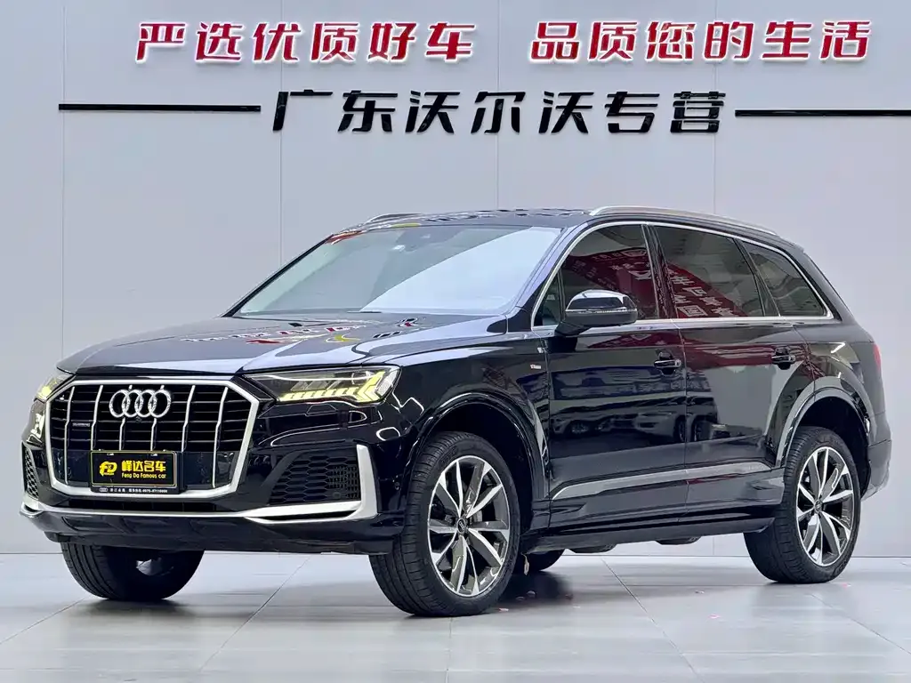 Audi Q7 — фото 2