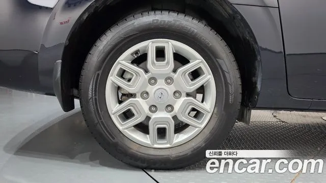 Hyundai Staria — фото 10