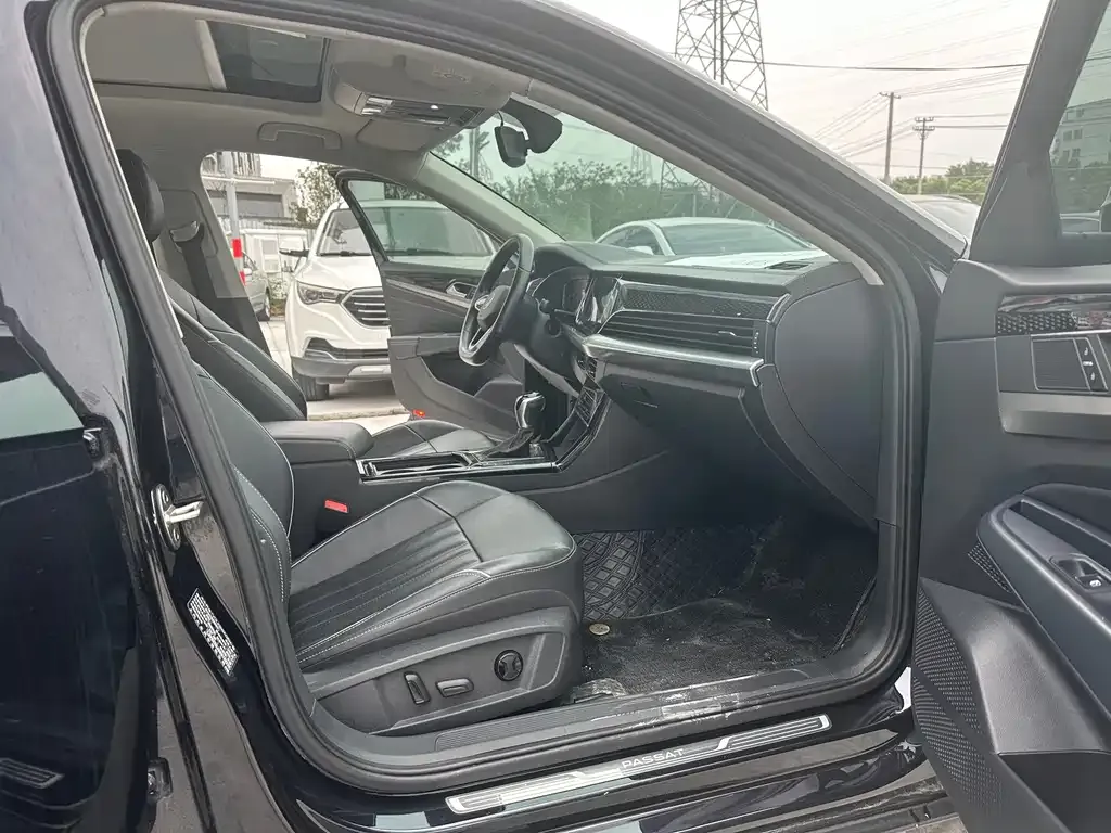 Volkswagen Passat — фото 9