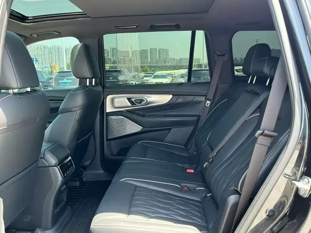 GAC Motor Trumpchi GS8 — фото 3